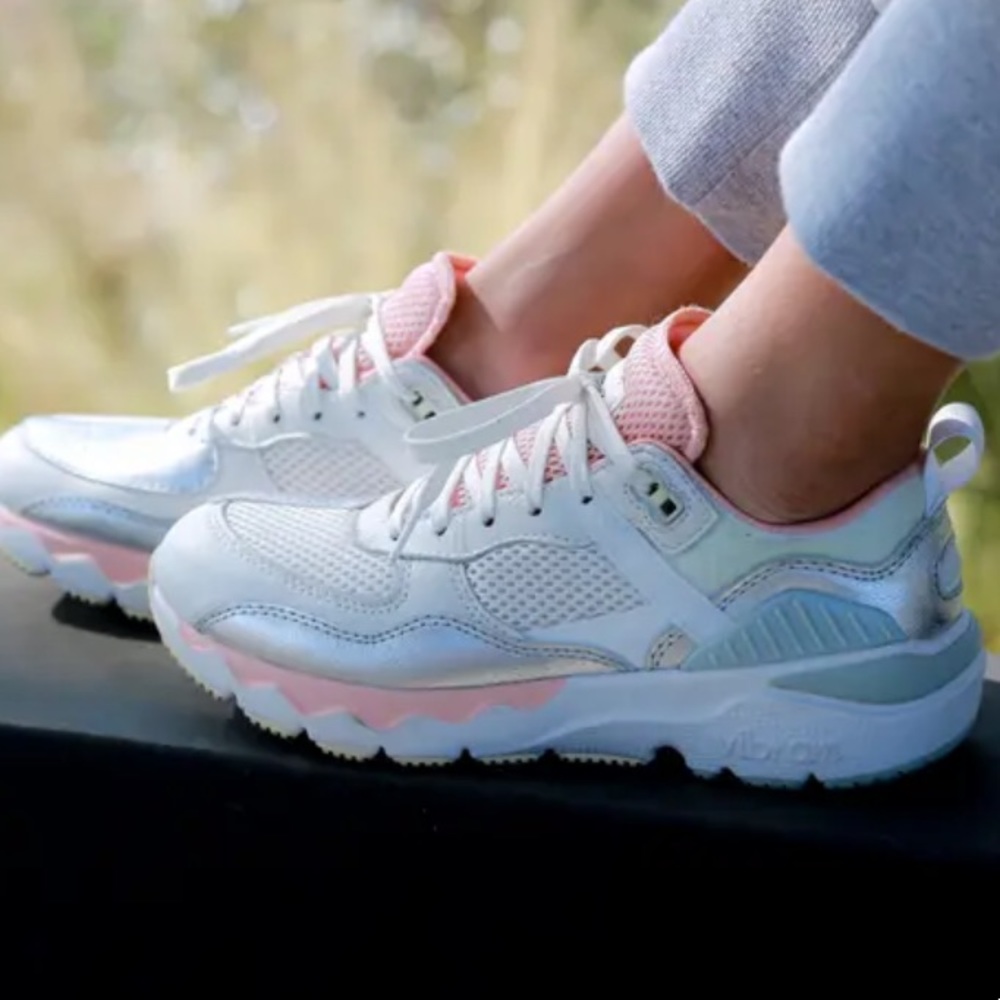 Free People x BrandBlack Nebula Chunky
Platform Sneakers